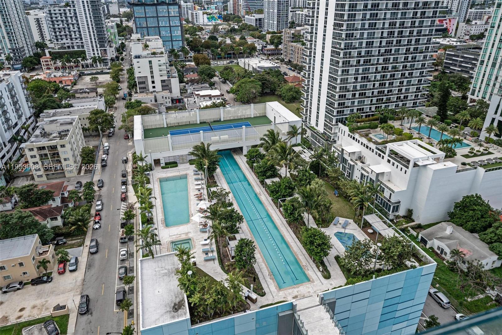 700 NE 26th Ter # 1905