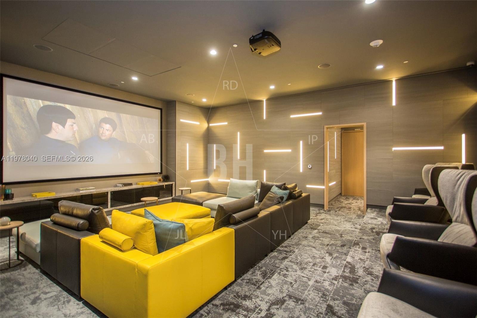 45 SW 9 Street # 4706