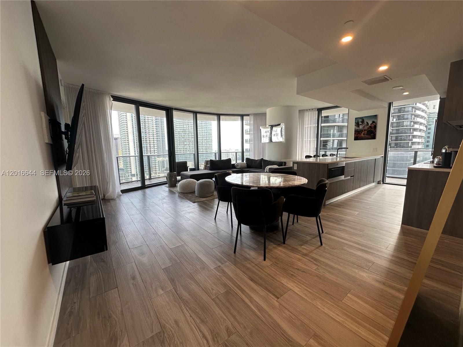 801 S Miami Ave Unit: 2001