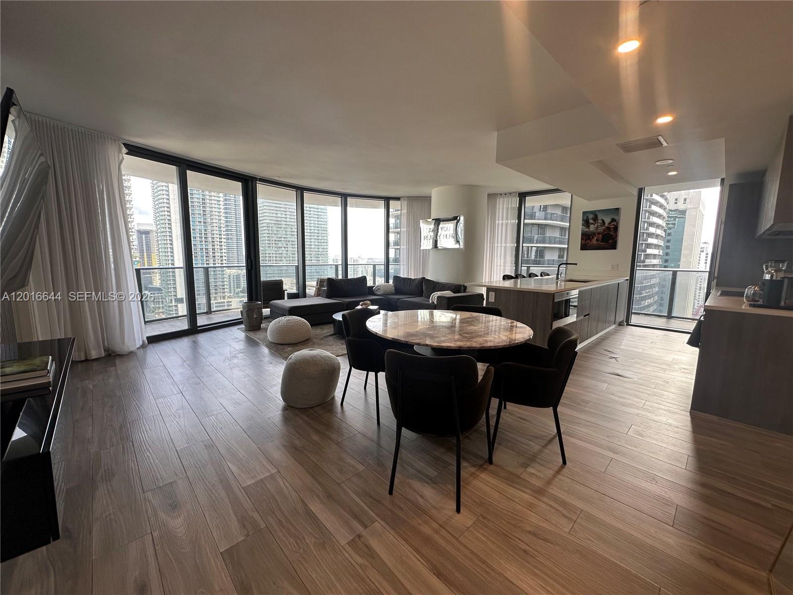 801 S Miami Ave Unit: 2001