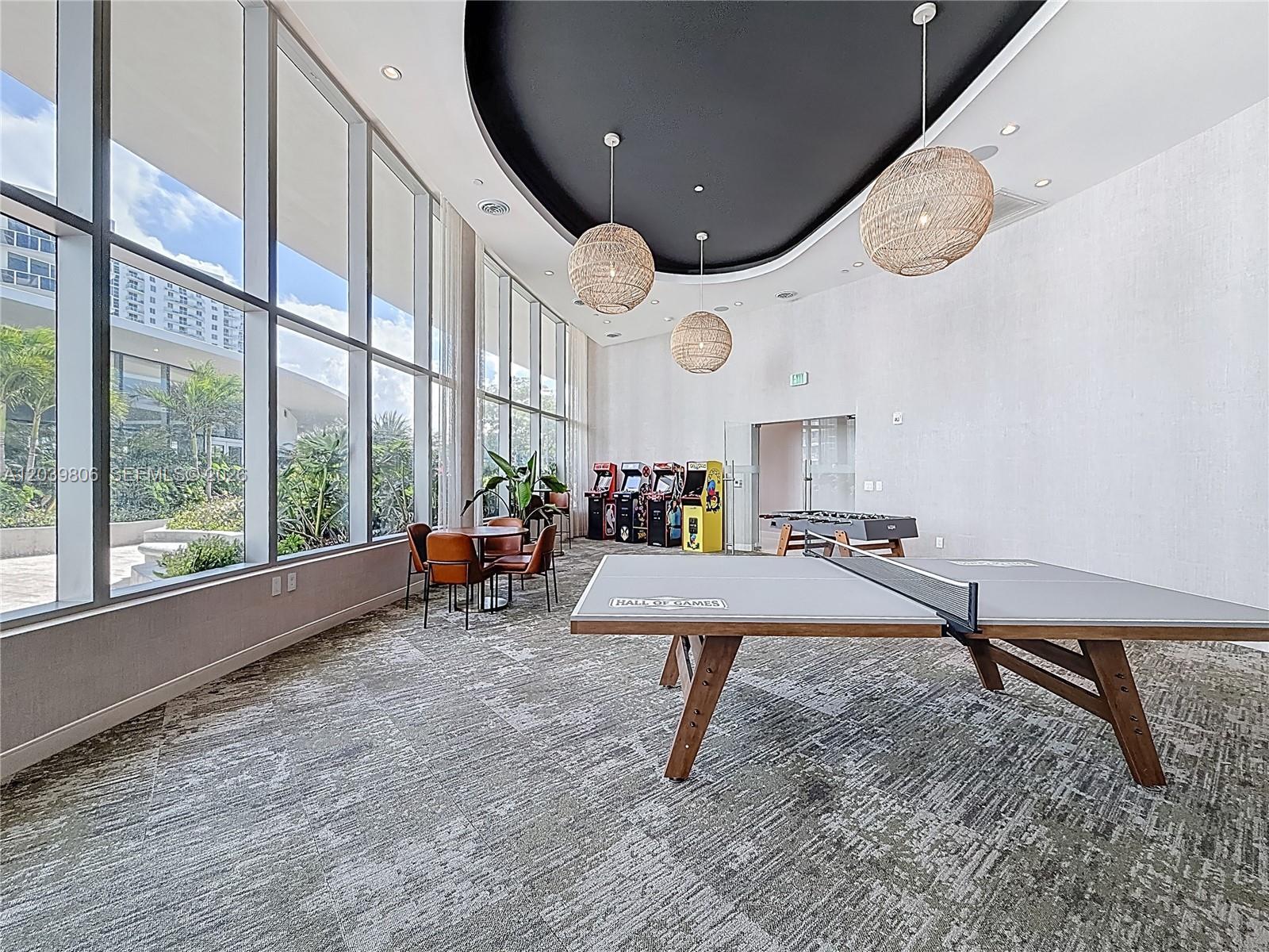 700 NE 24th Street # 4904