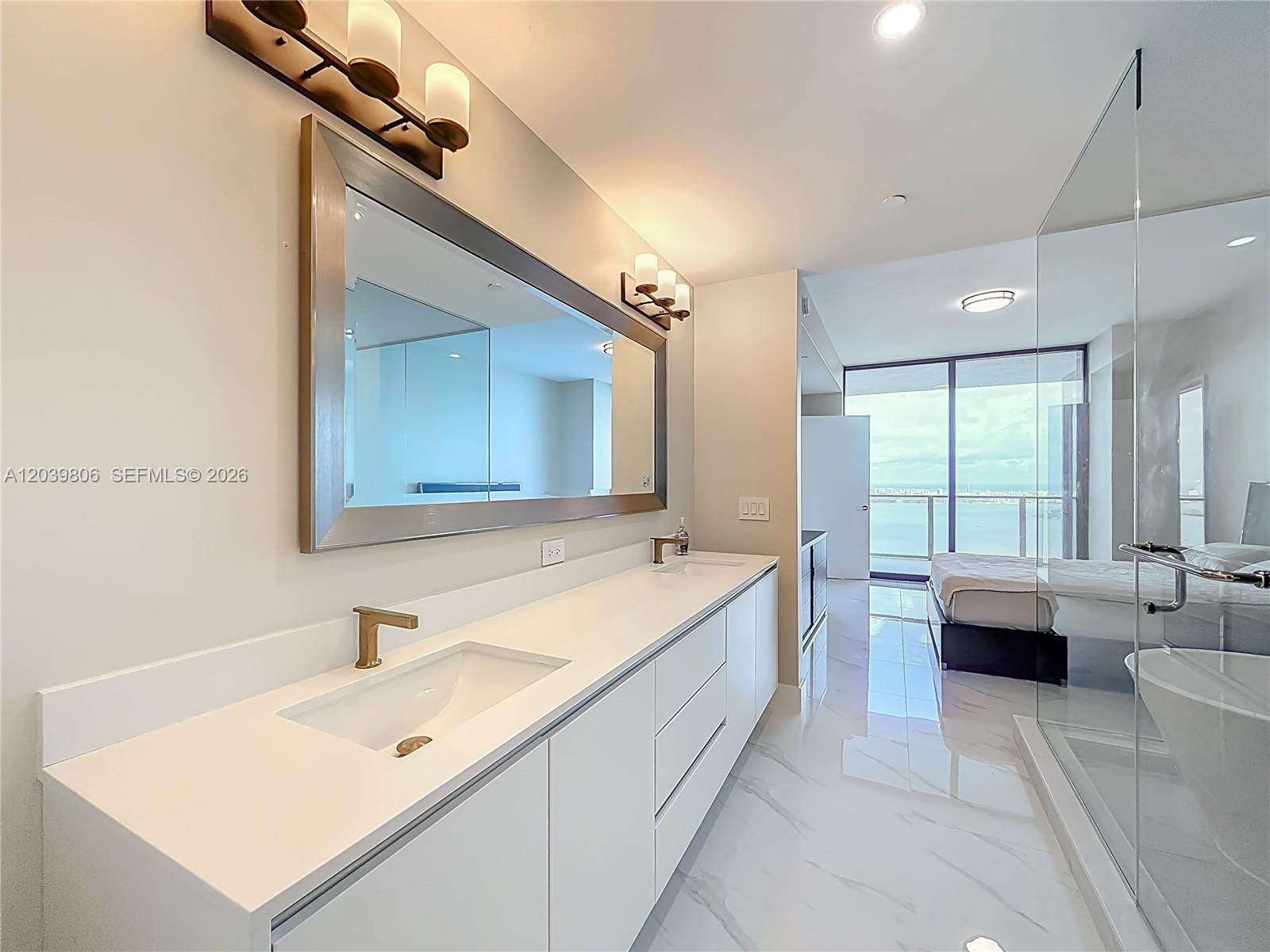 700 NE 24th Street # 4904