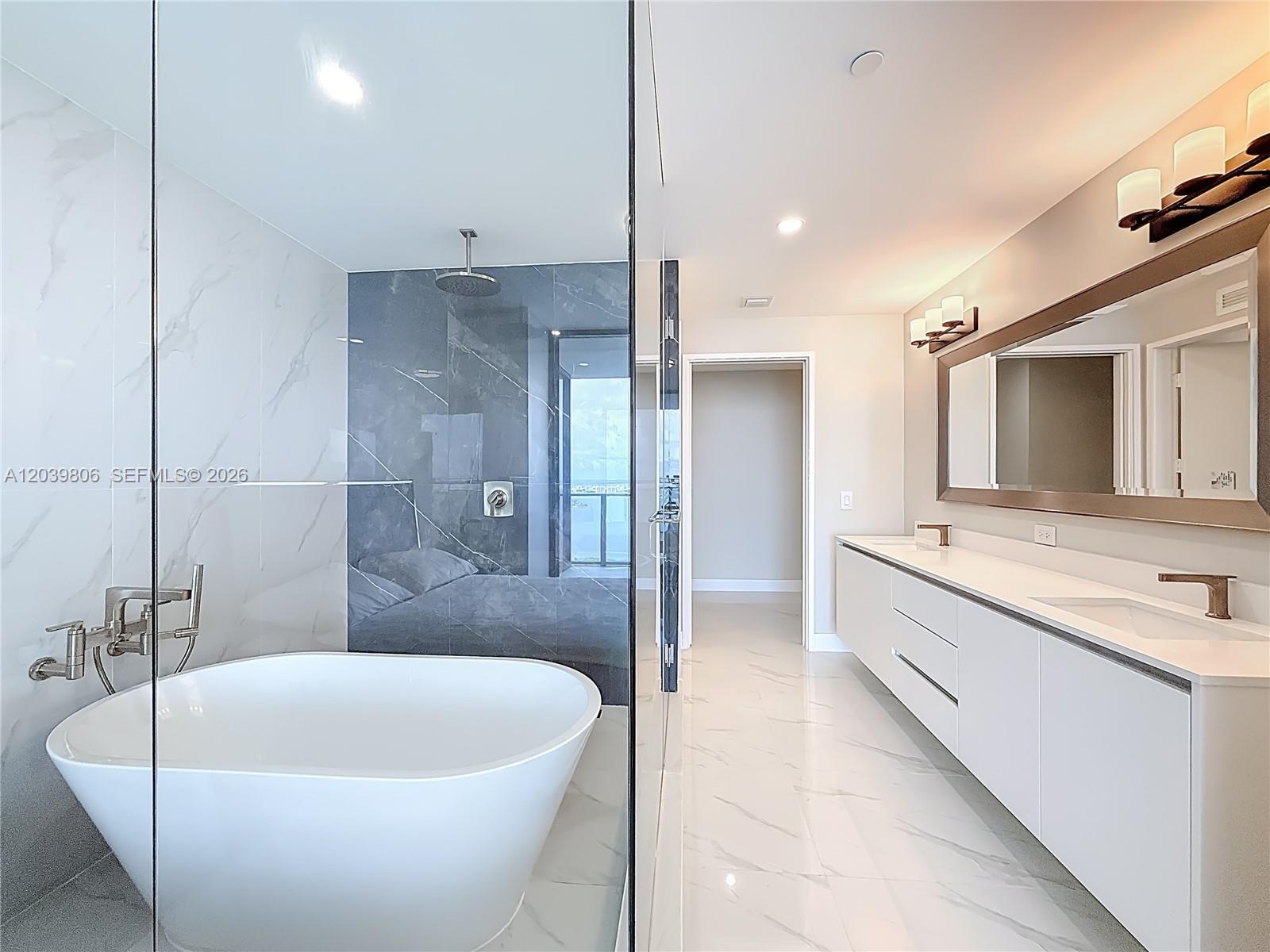 700 NE 24th Street # 4904