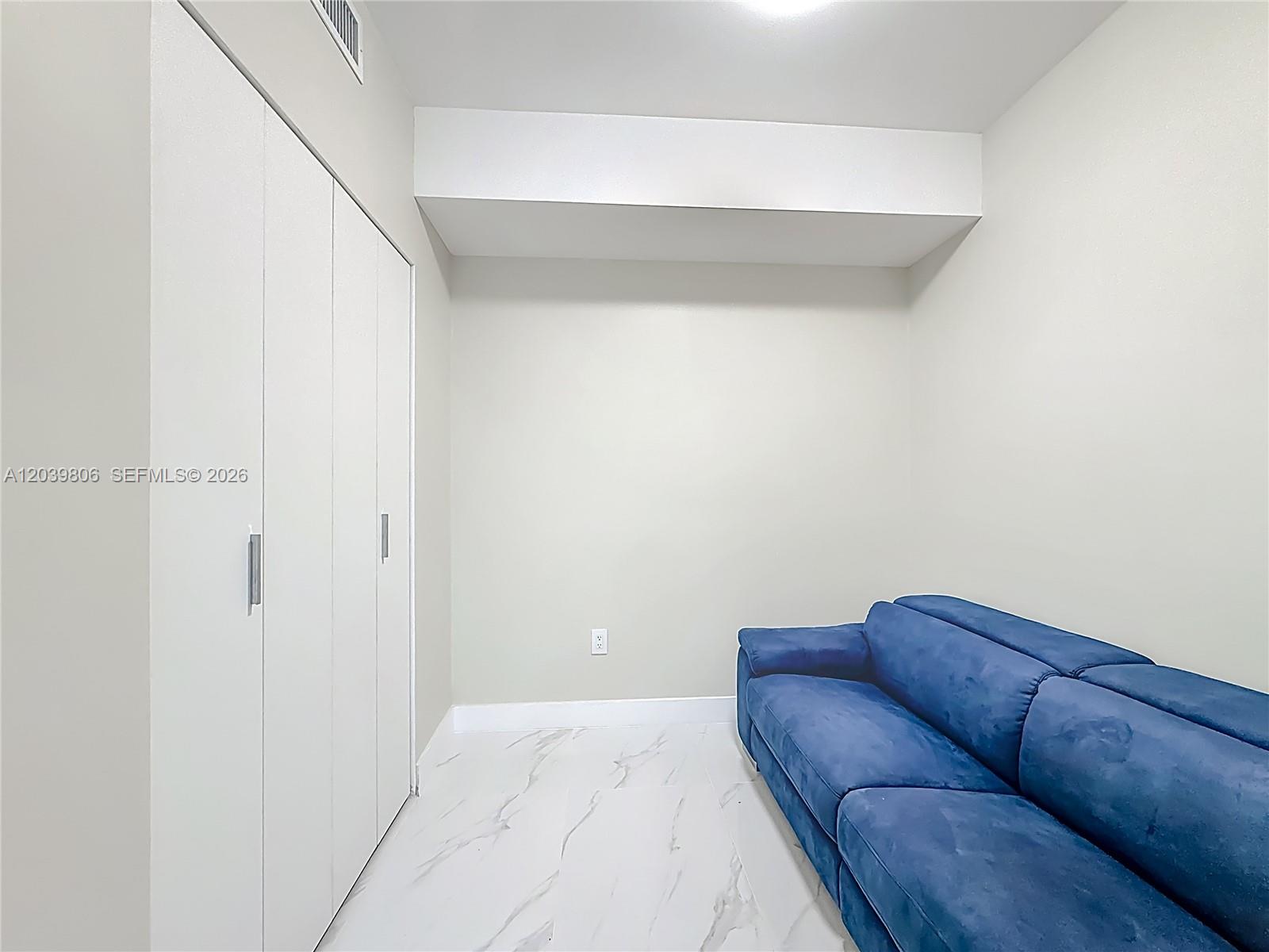 700 NE 24th Street # 4904