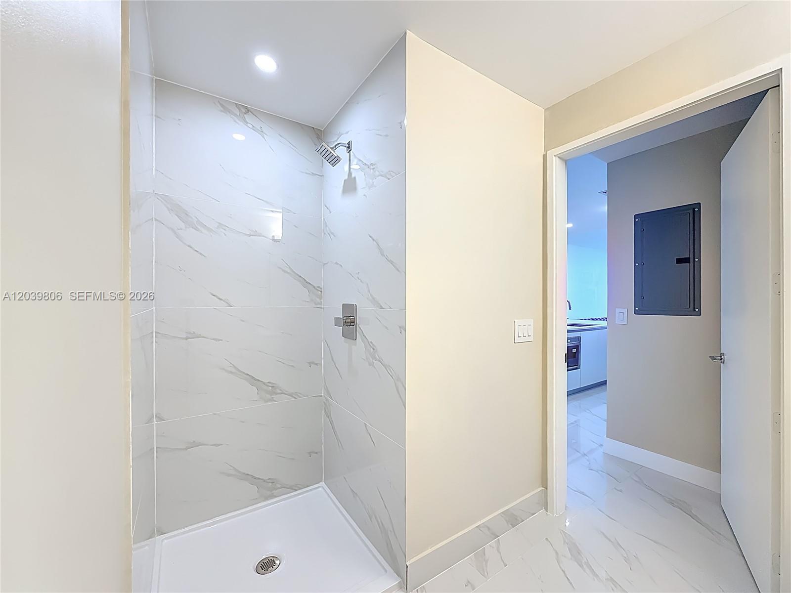 700 NE 24th Street # 4904