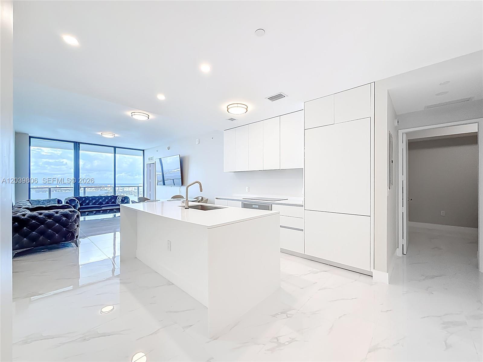 700 NE 24th Street # 4904