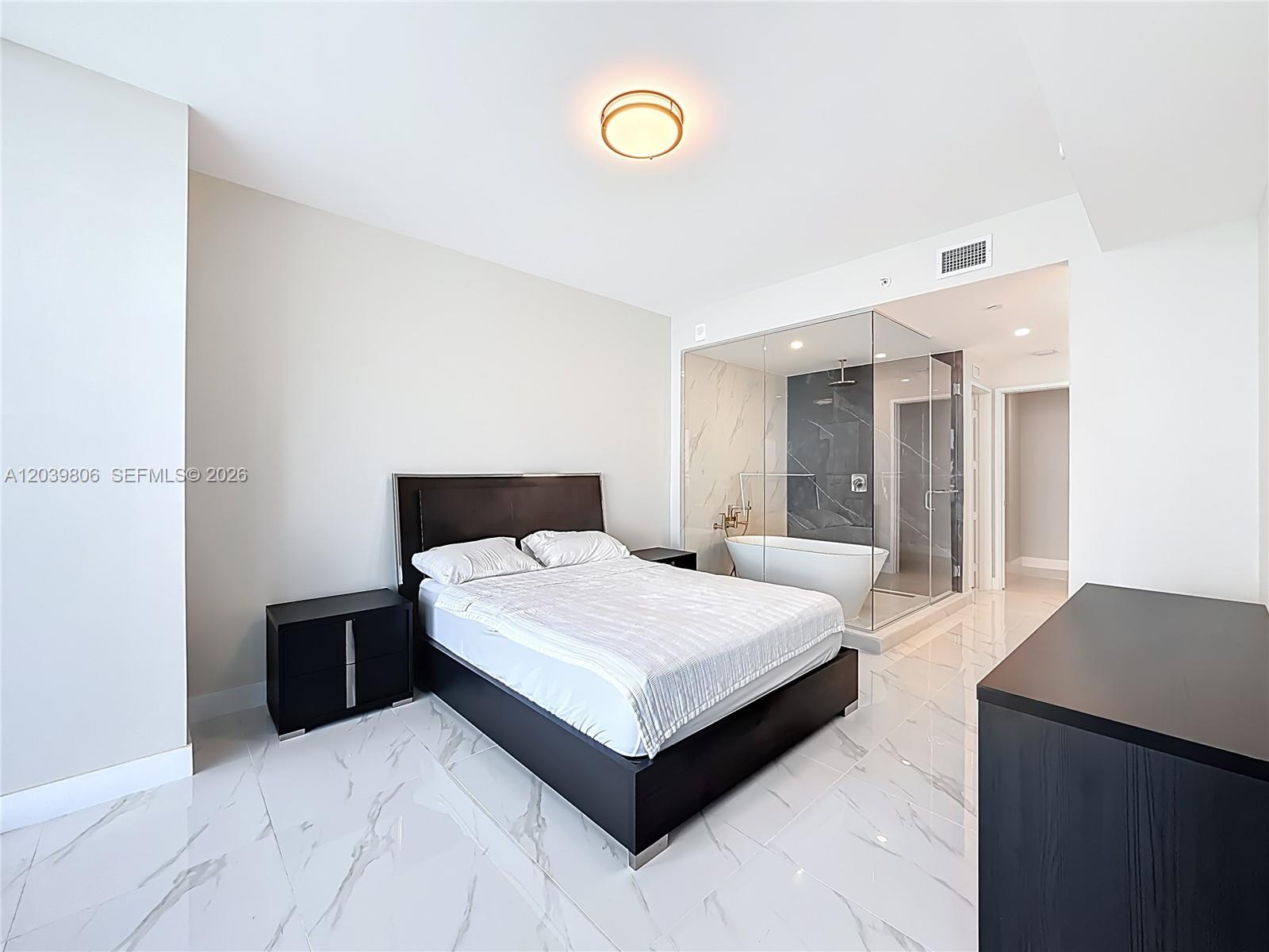 700 NE 24th Street # 4904