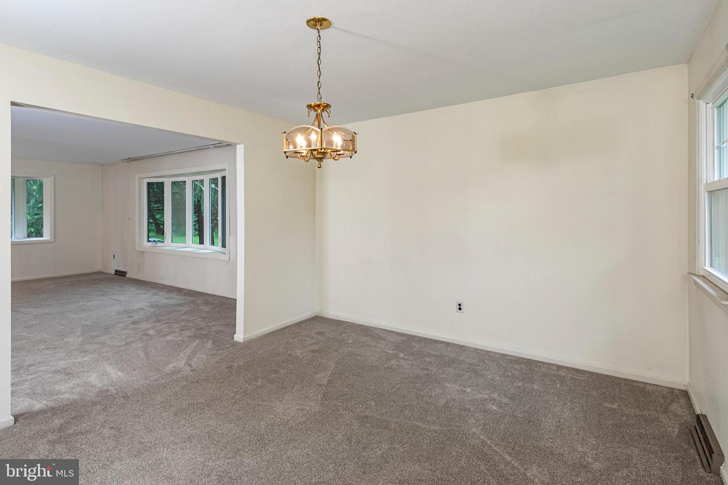 154 Lambertville-Hopewell