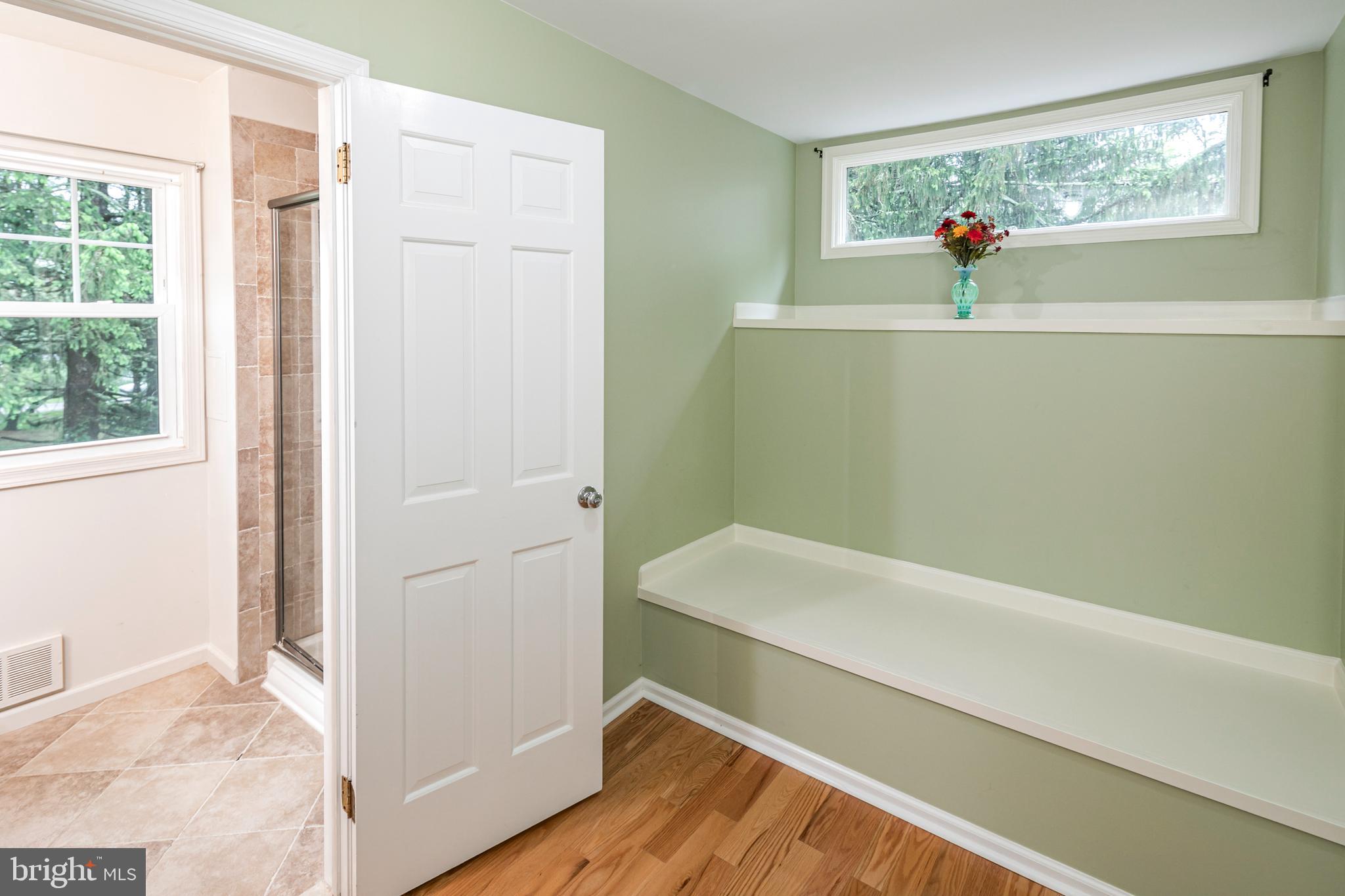 154 Lambertville-Hopewell