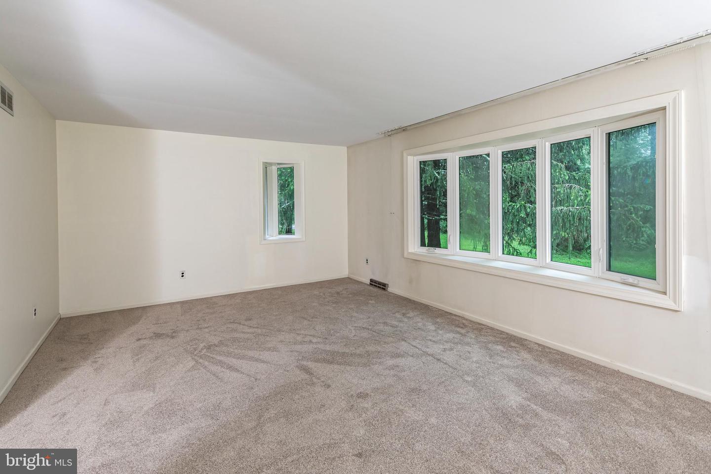 154 Lambertville-Hopewell