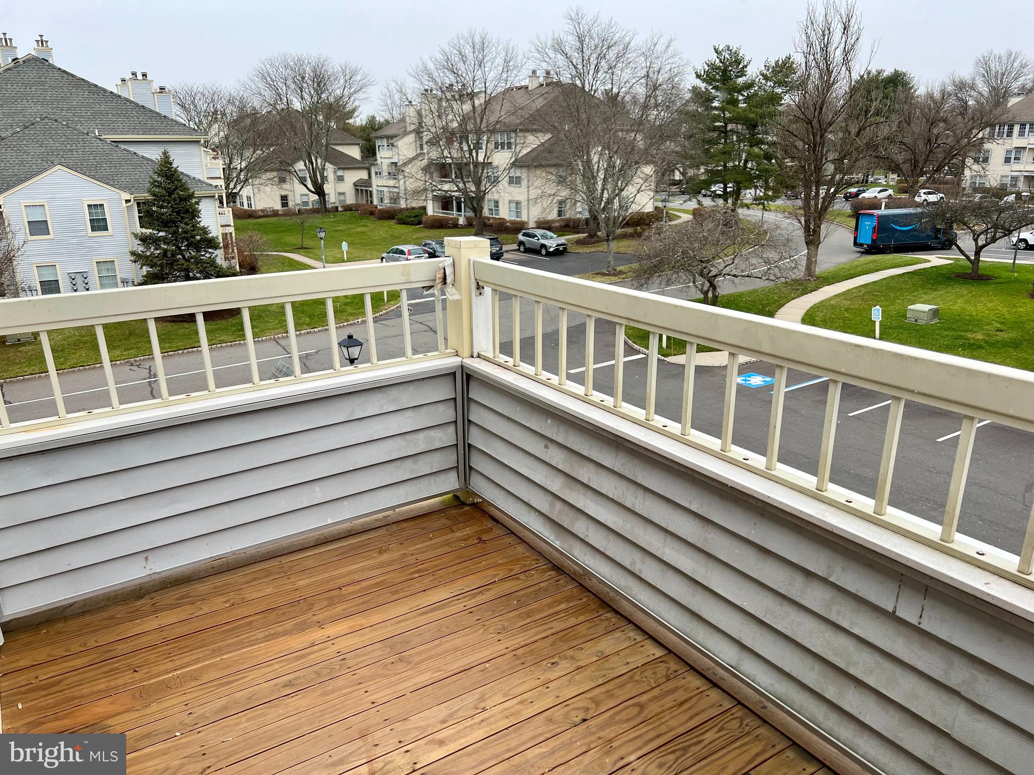 111 Worlidge COURT Unit: 12