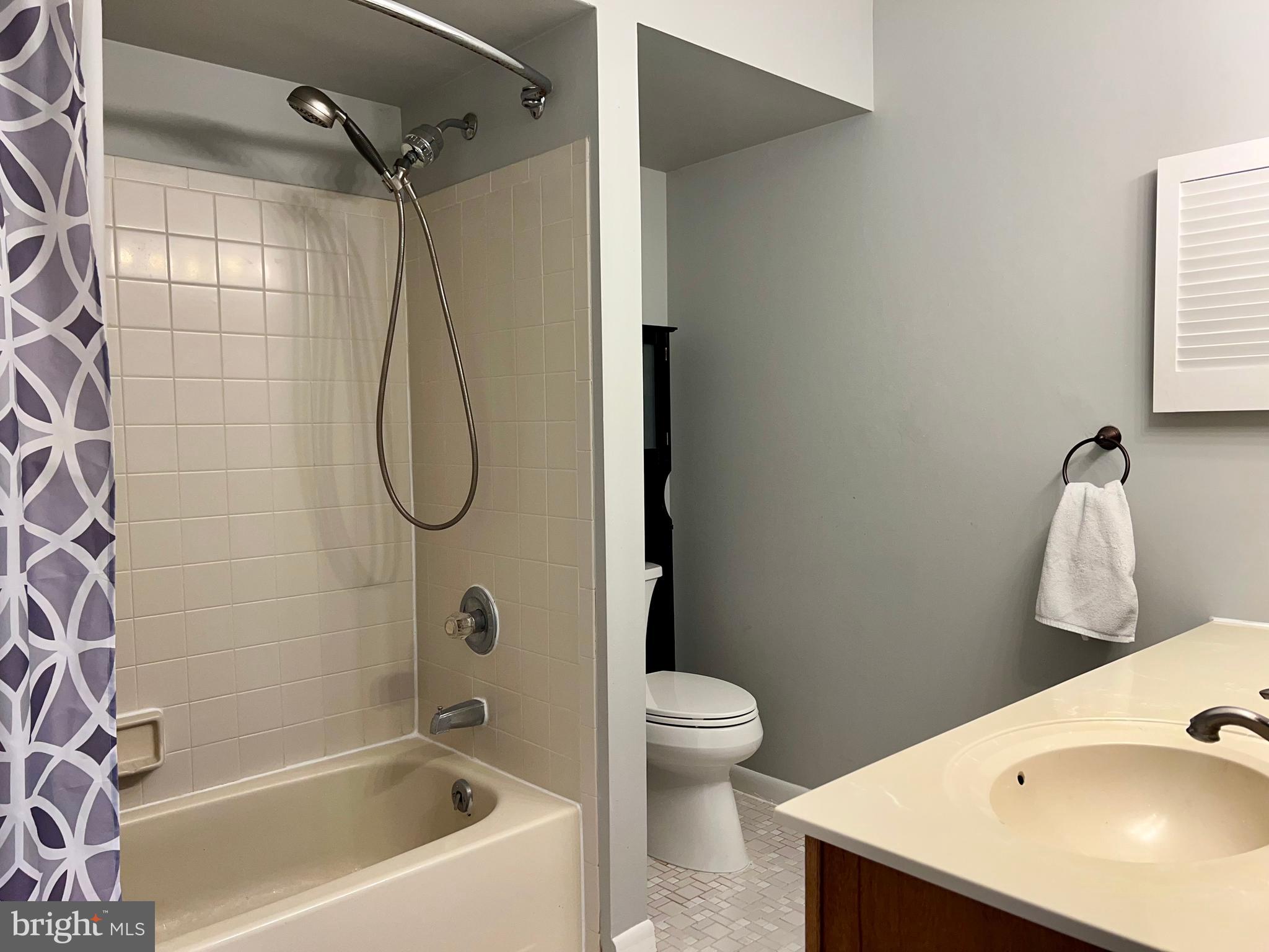 111 Worlidge COURT Unit: 12