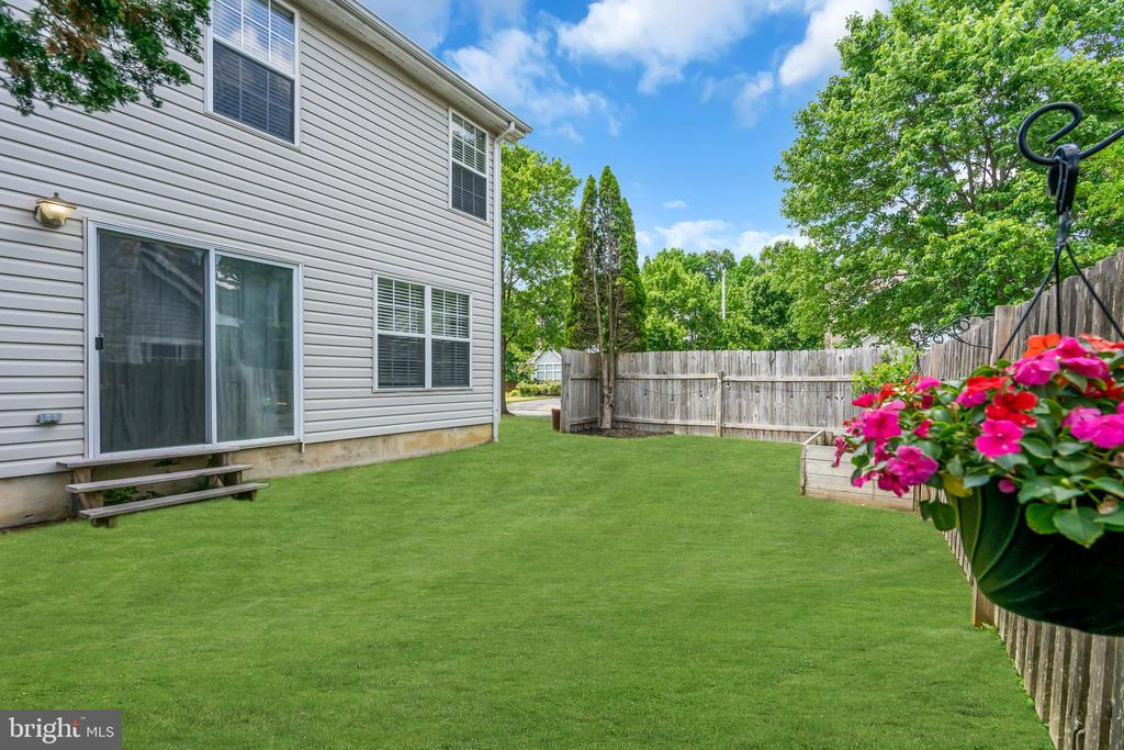 17 Haymarket Ct