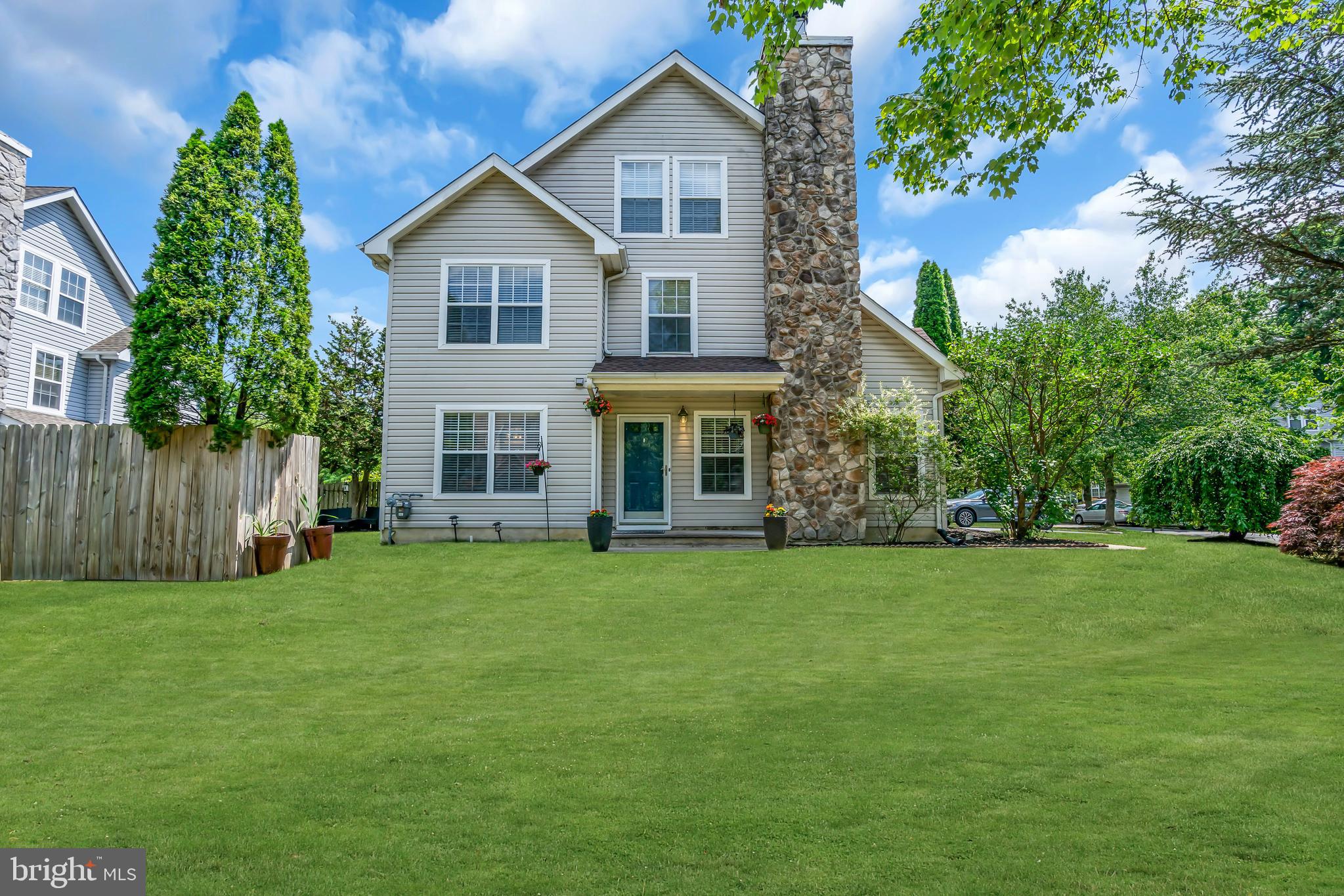 17 Haymarket Ct