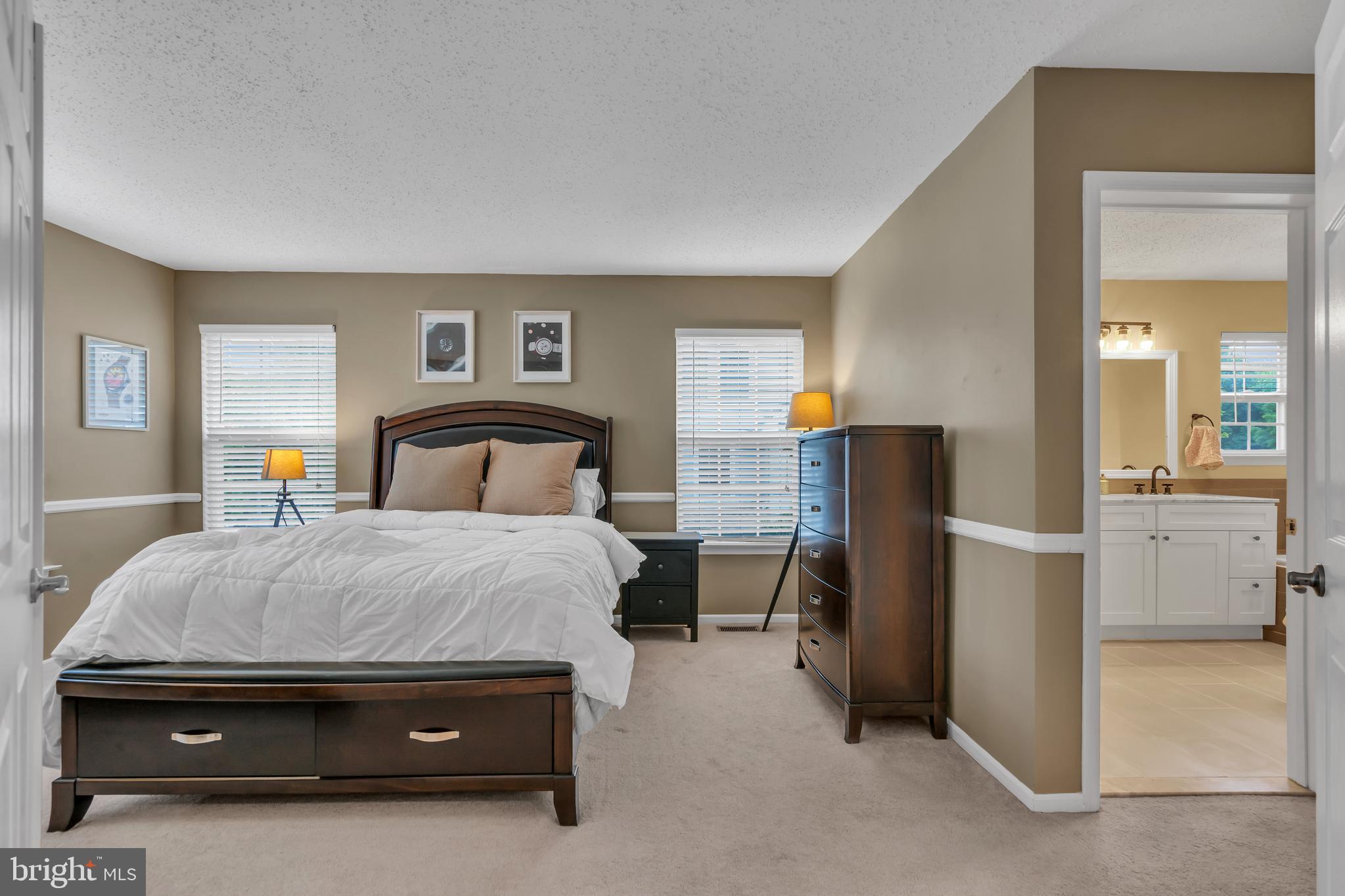 17 Haymarket Ct