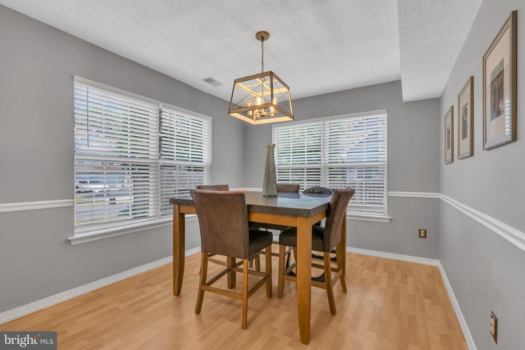 17 Haymarket Ct