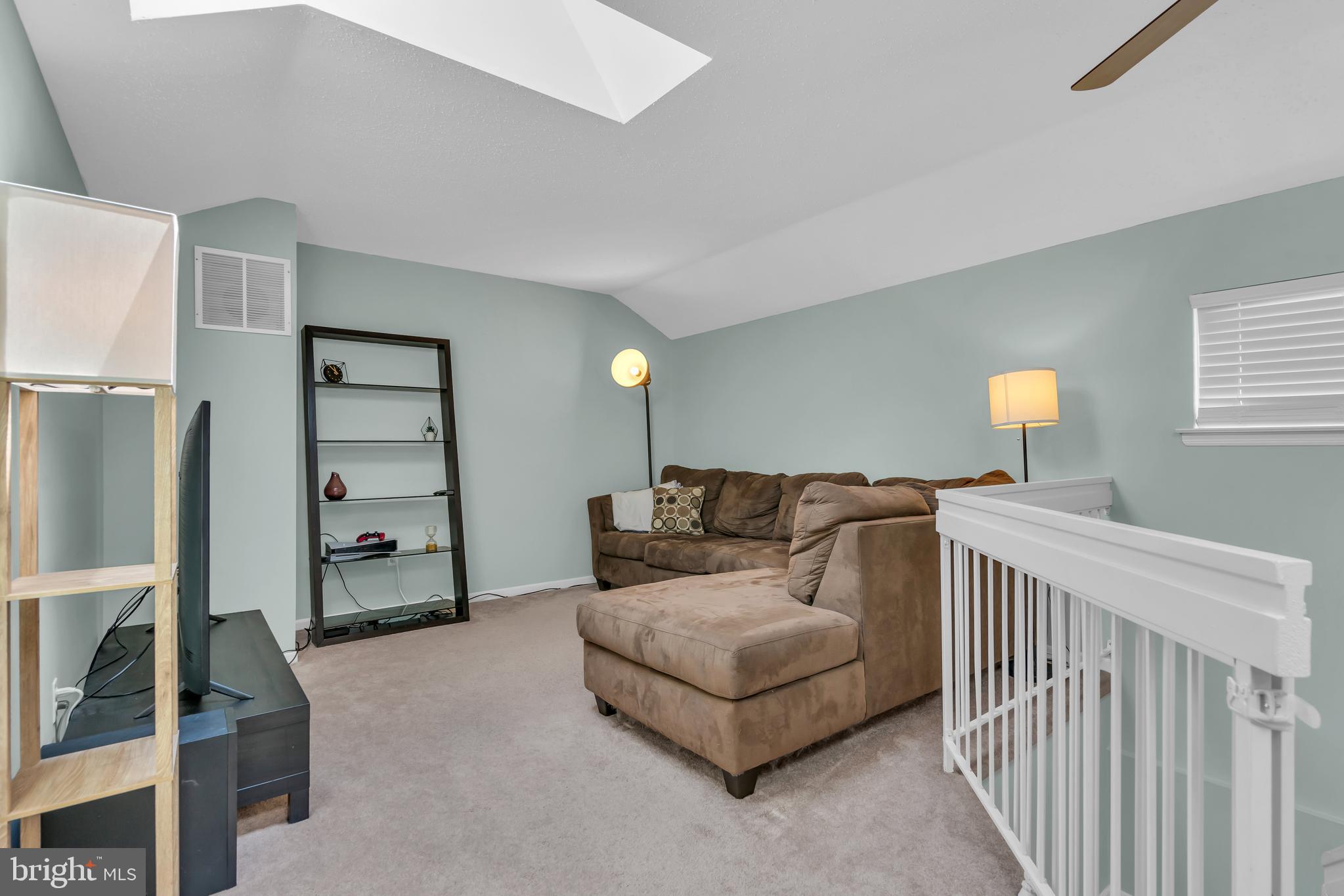 17 Haymarket Ct