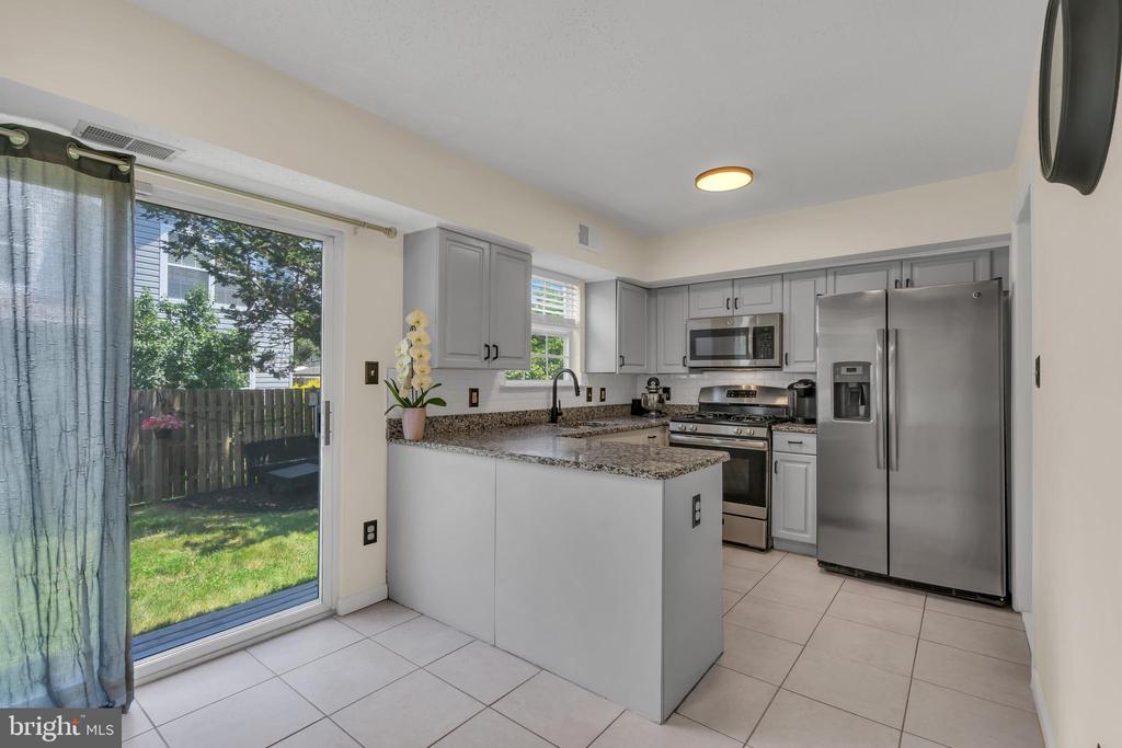 17 Haymarket Ct