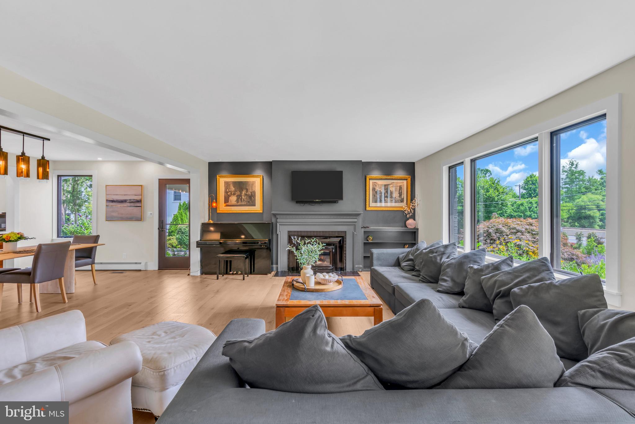 828 Princeton Kingston Rd
