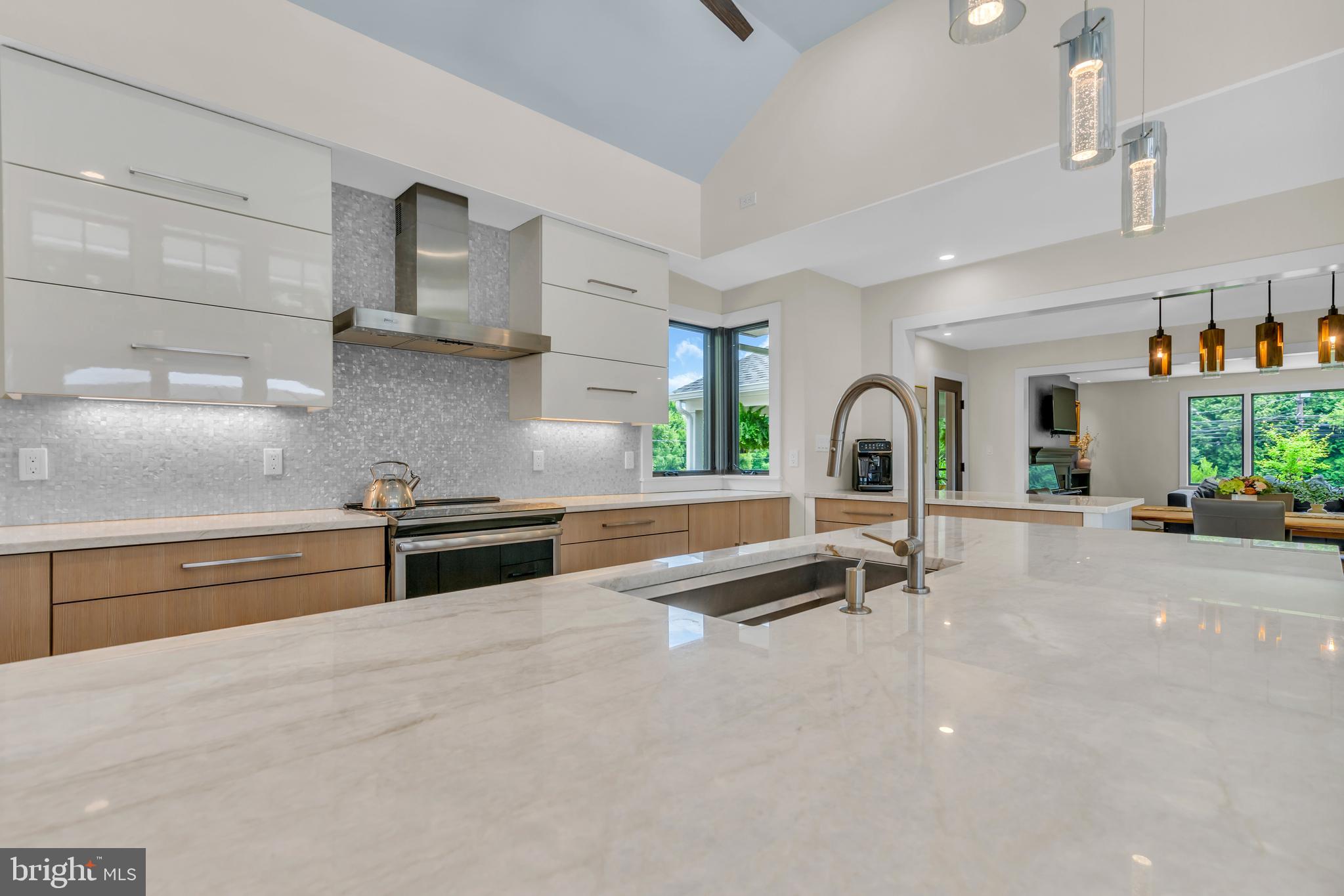 828 Princeton Kingston Rd