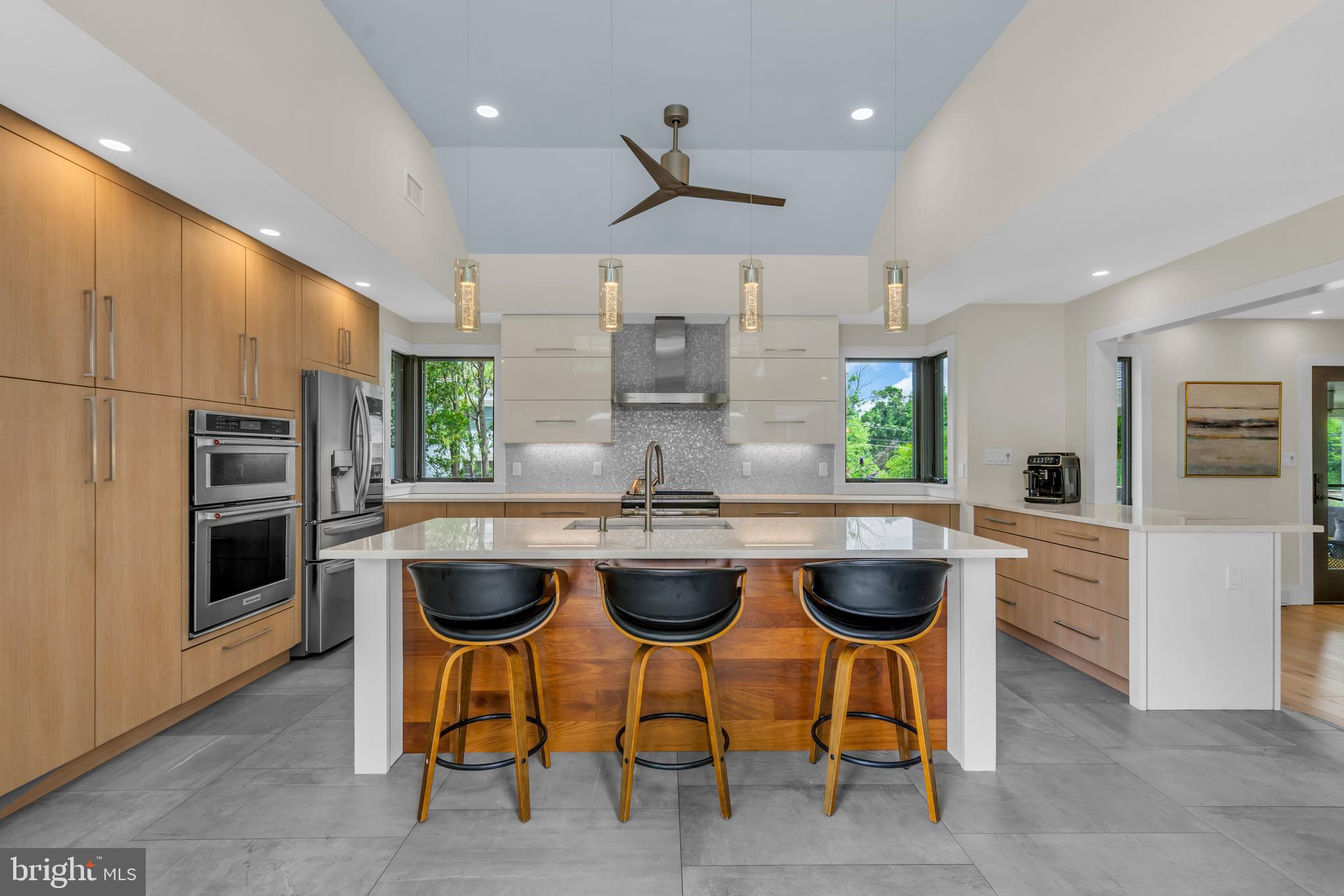 828 Princeton Kingston Rd