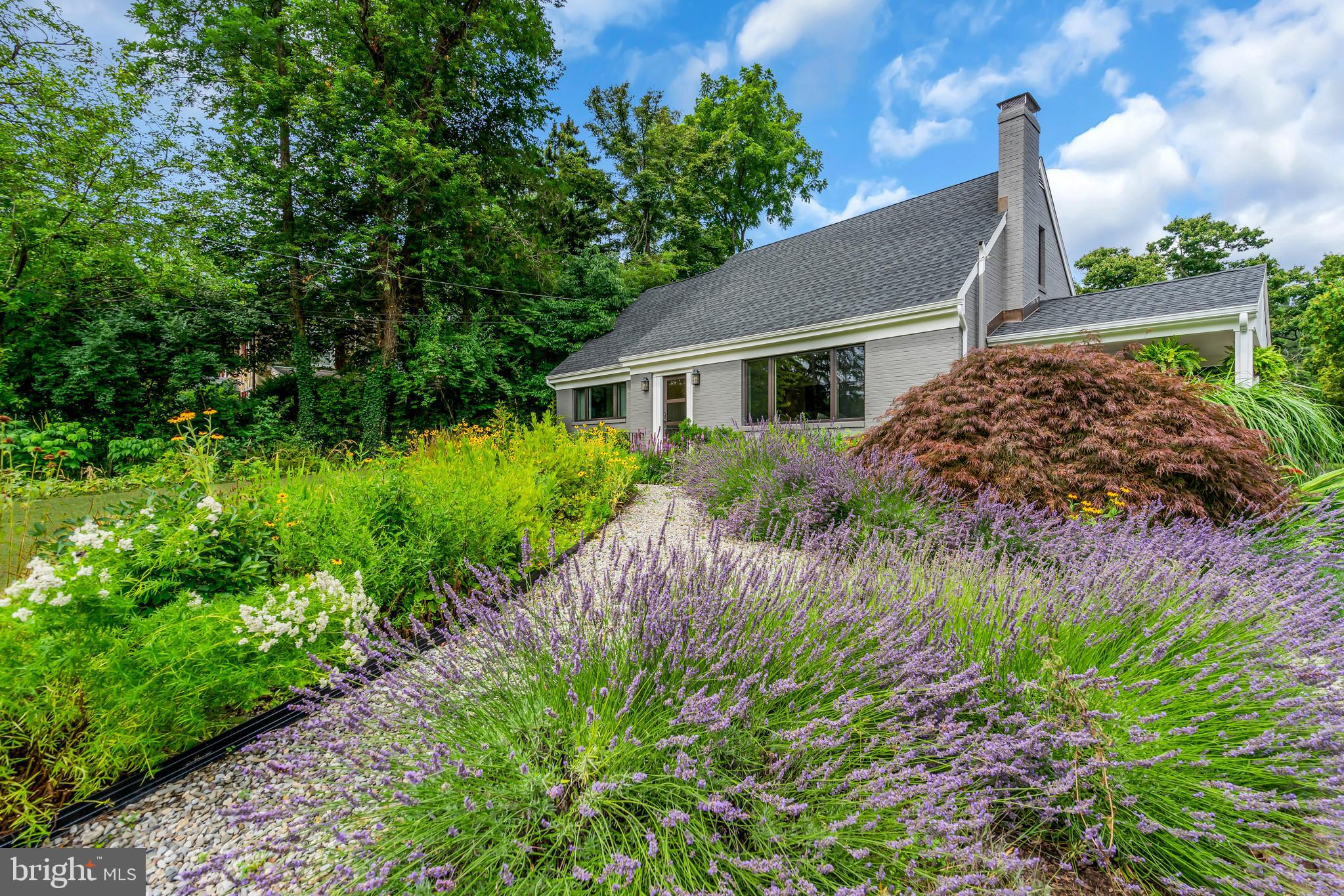 828 Princeton Kingston Rd