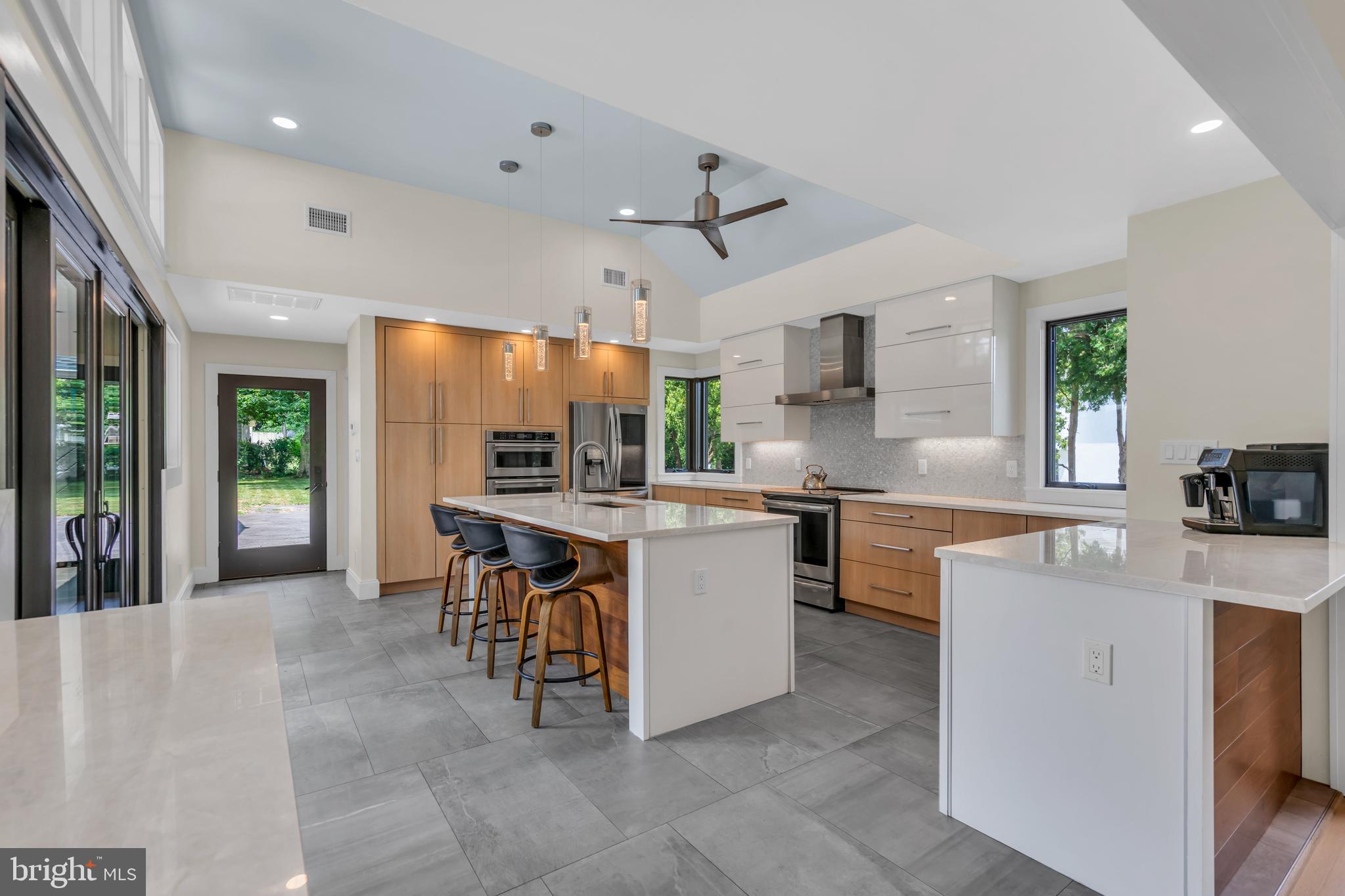 828 Princeton Kingston Rd