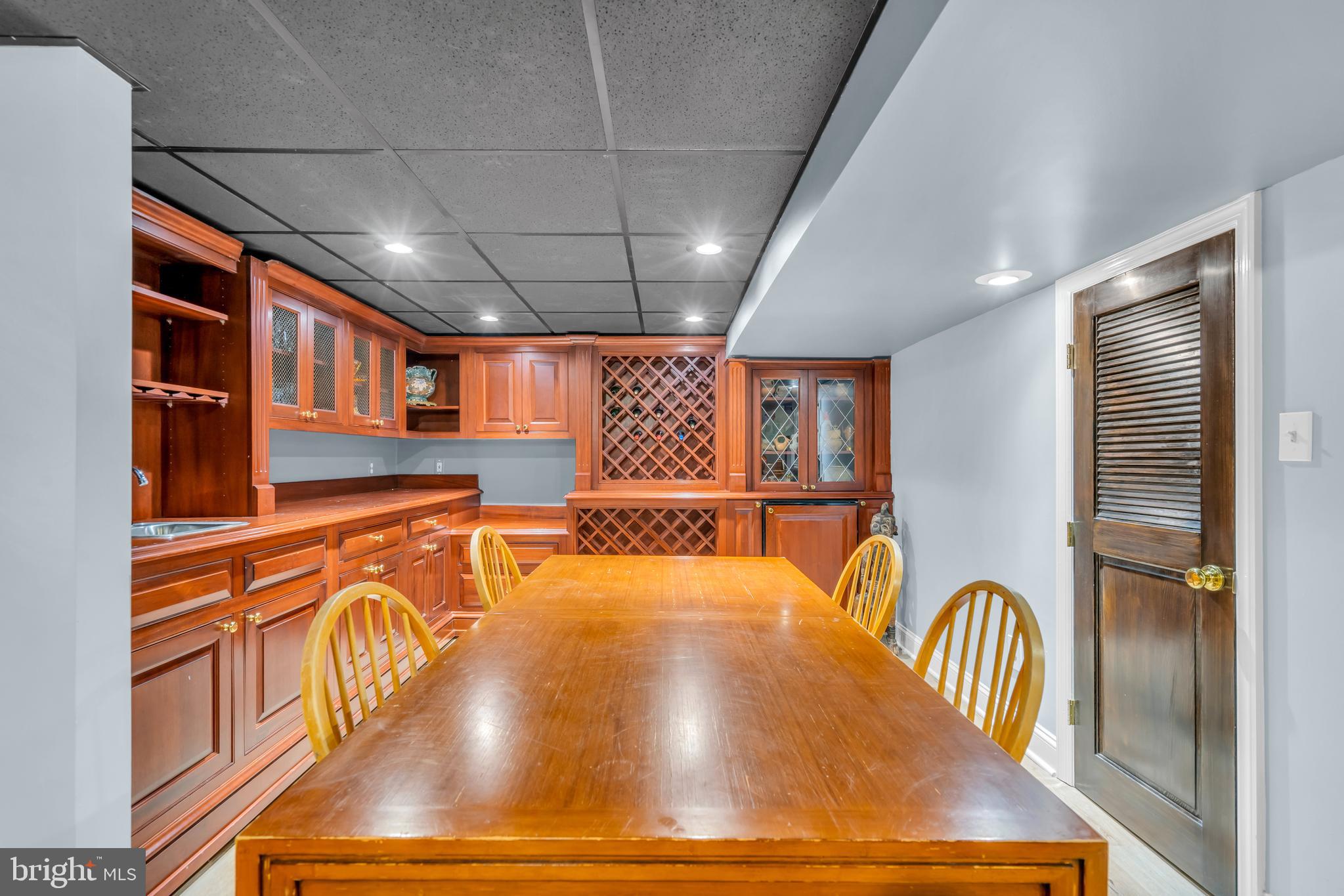 828 Princeton Kingston Rd