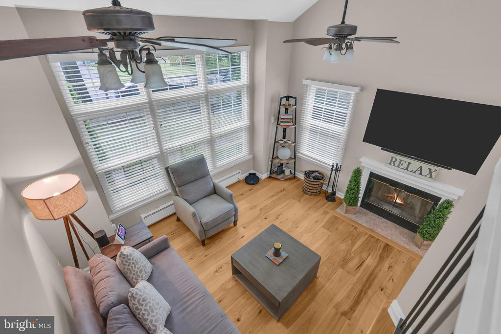 4 Barnsdale Dr
