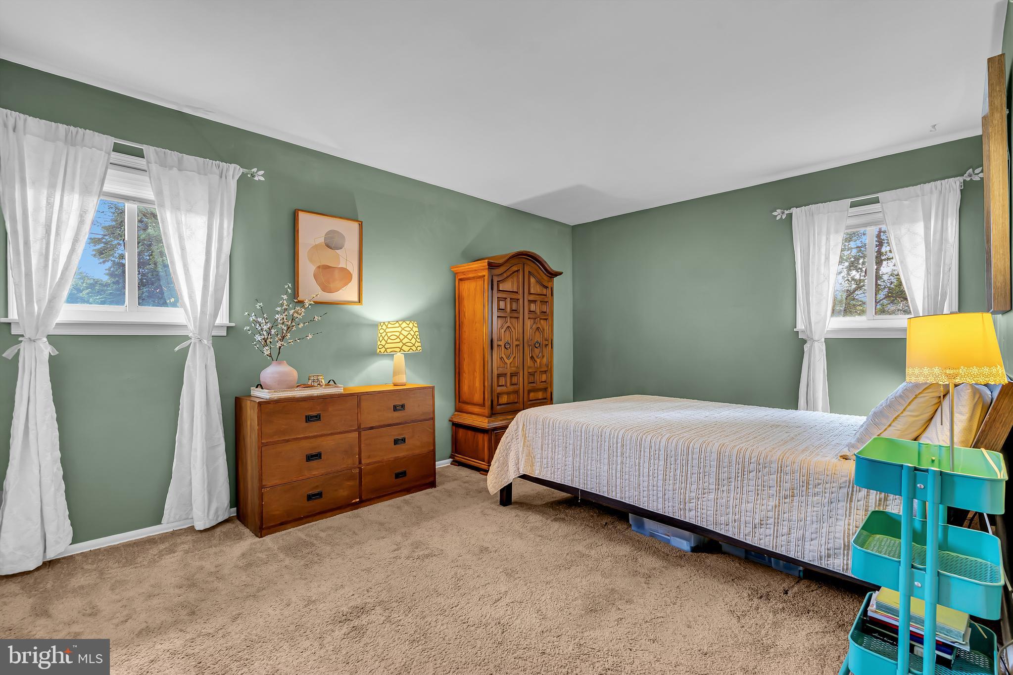 11 Tanglewood Dr