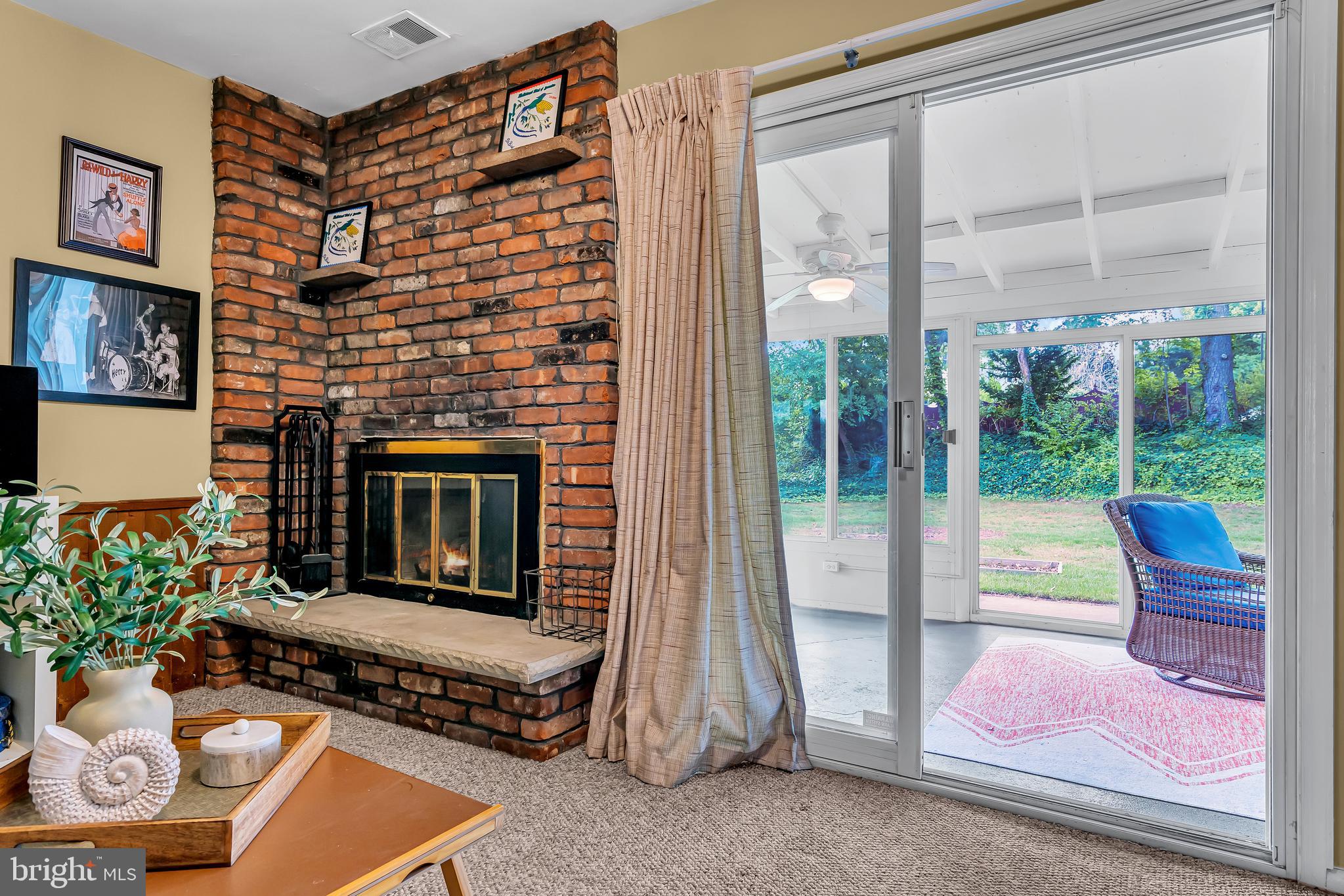 11 Tanglewood Dr