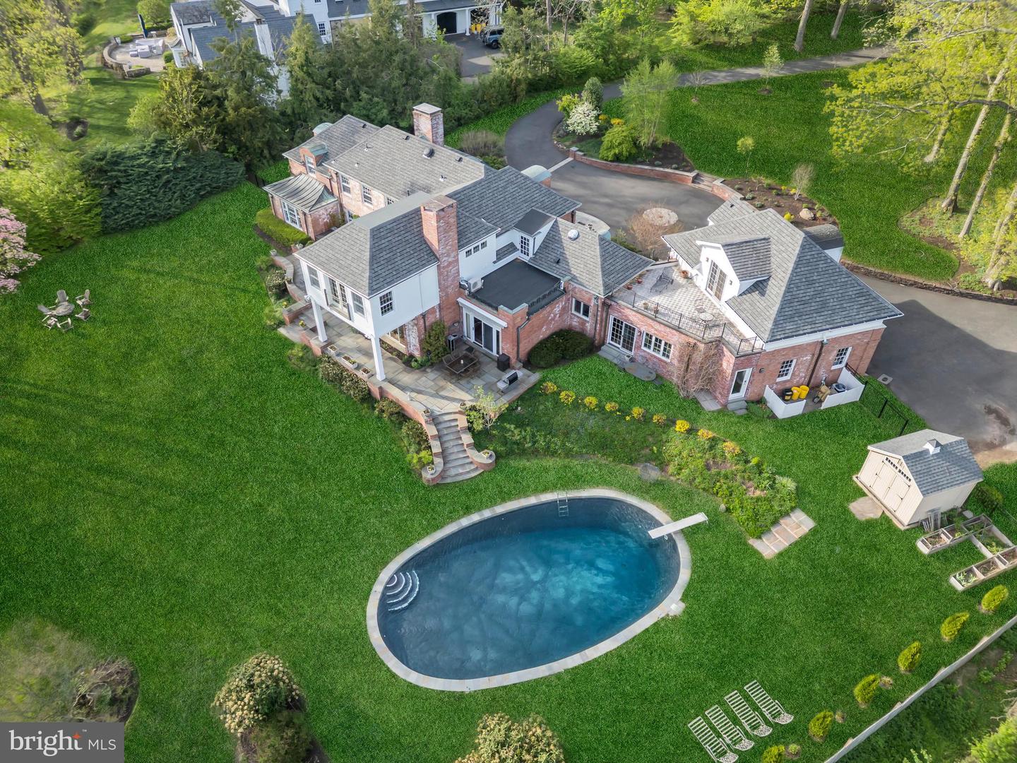 120 Winant Rd