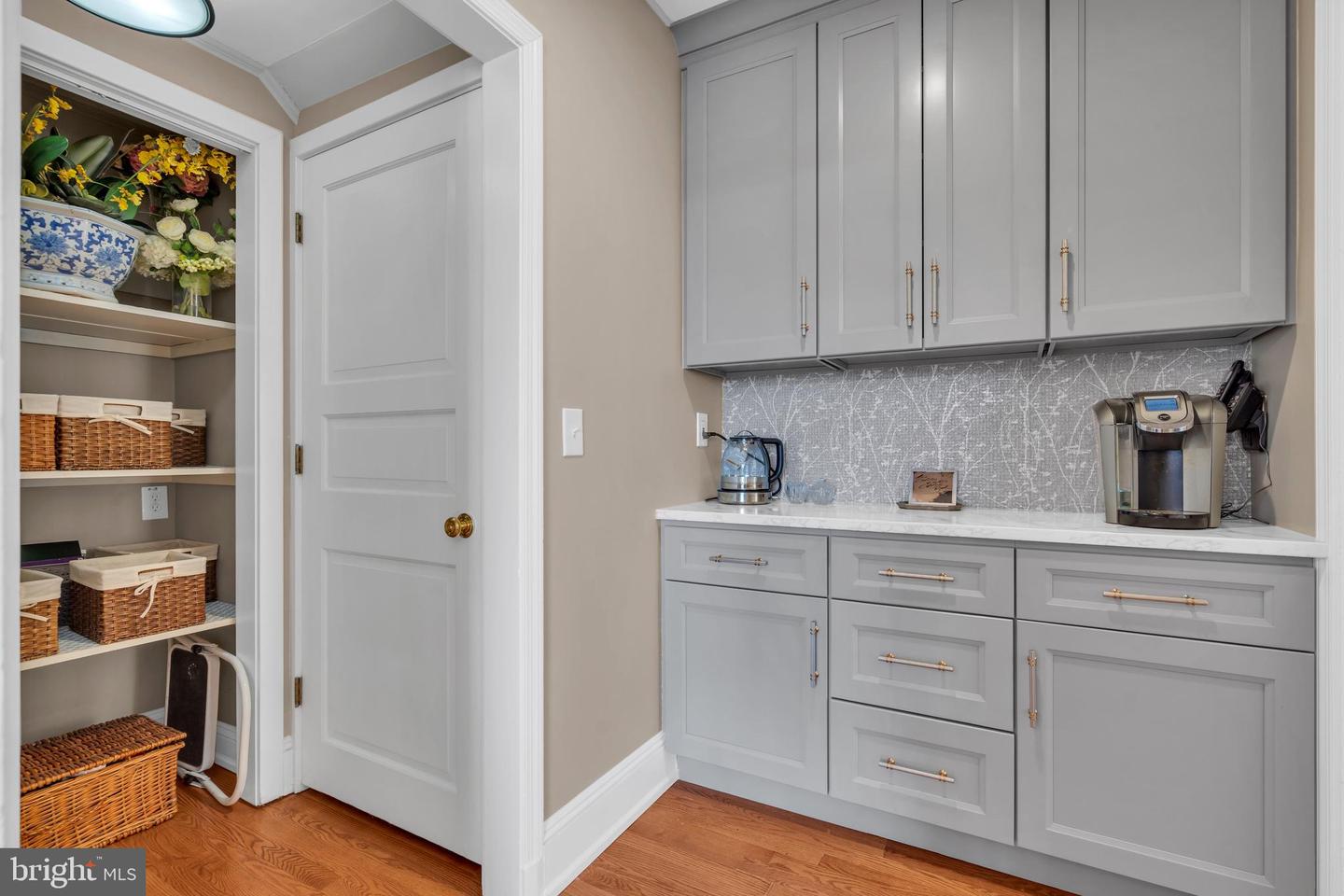 120 Winant Rd