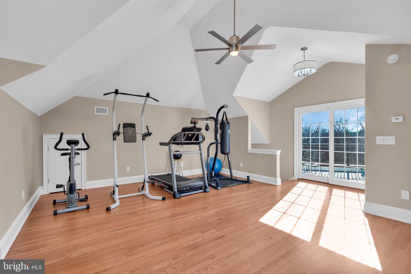 120 Winant Rd