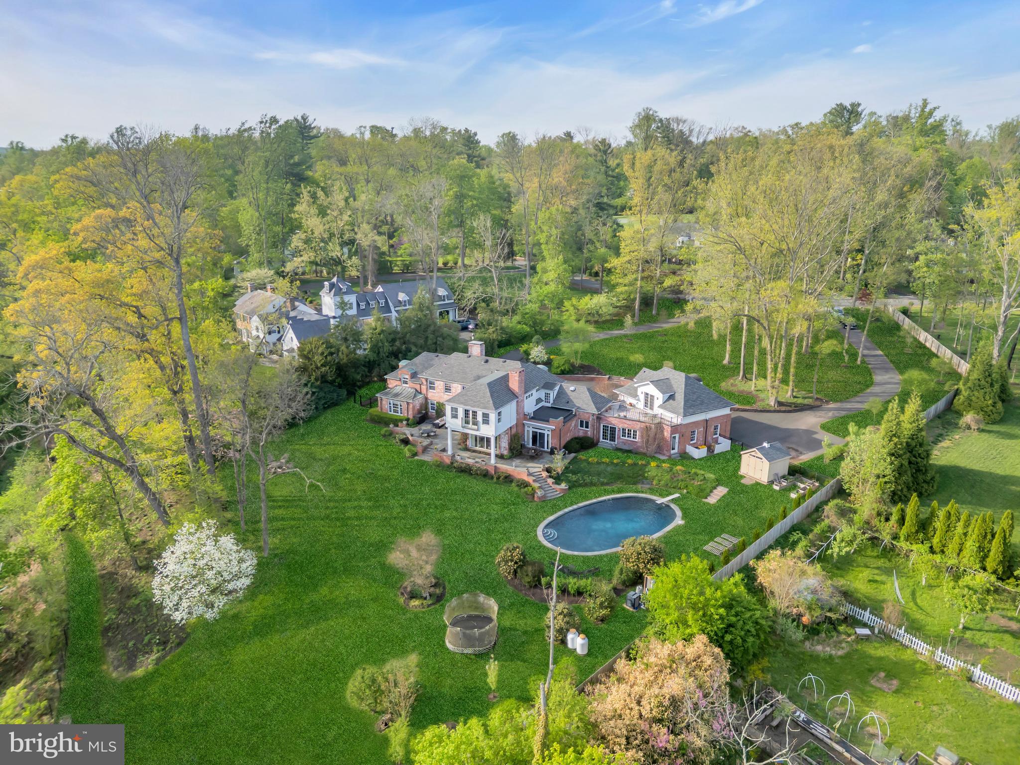 120 Winant Rd