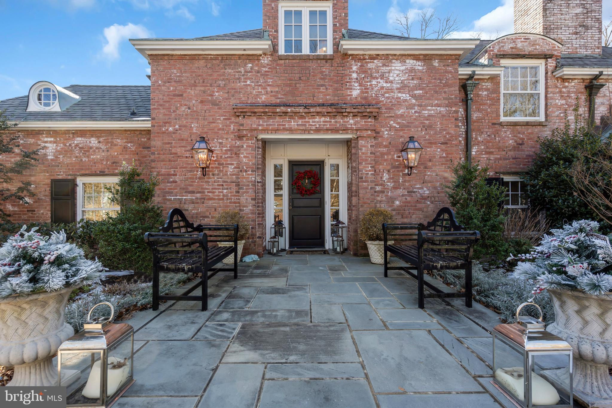 120 Winant Rd