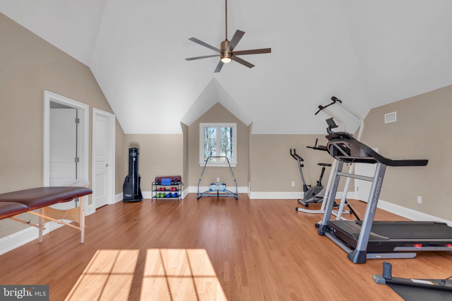 120 Winant Rd