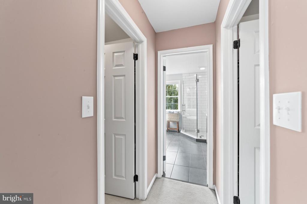 40 Chicory Ln