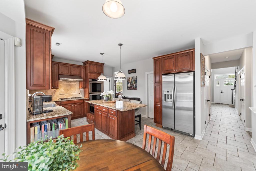 40 Chicory Ln