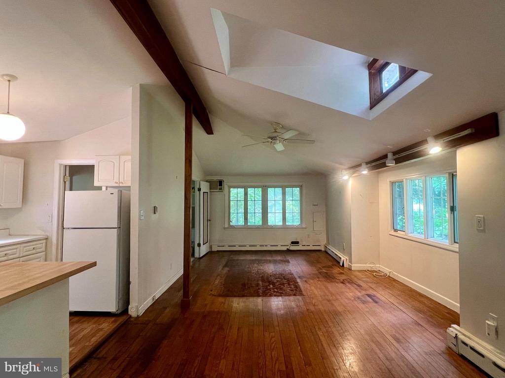 55 Stony Brook Rd