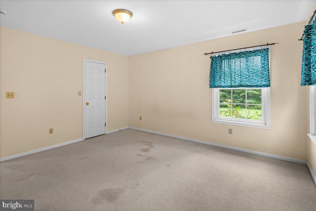 34 SHARA LANE