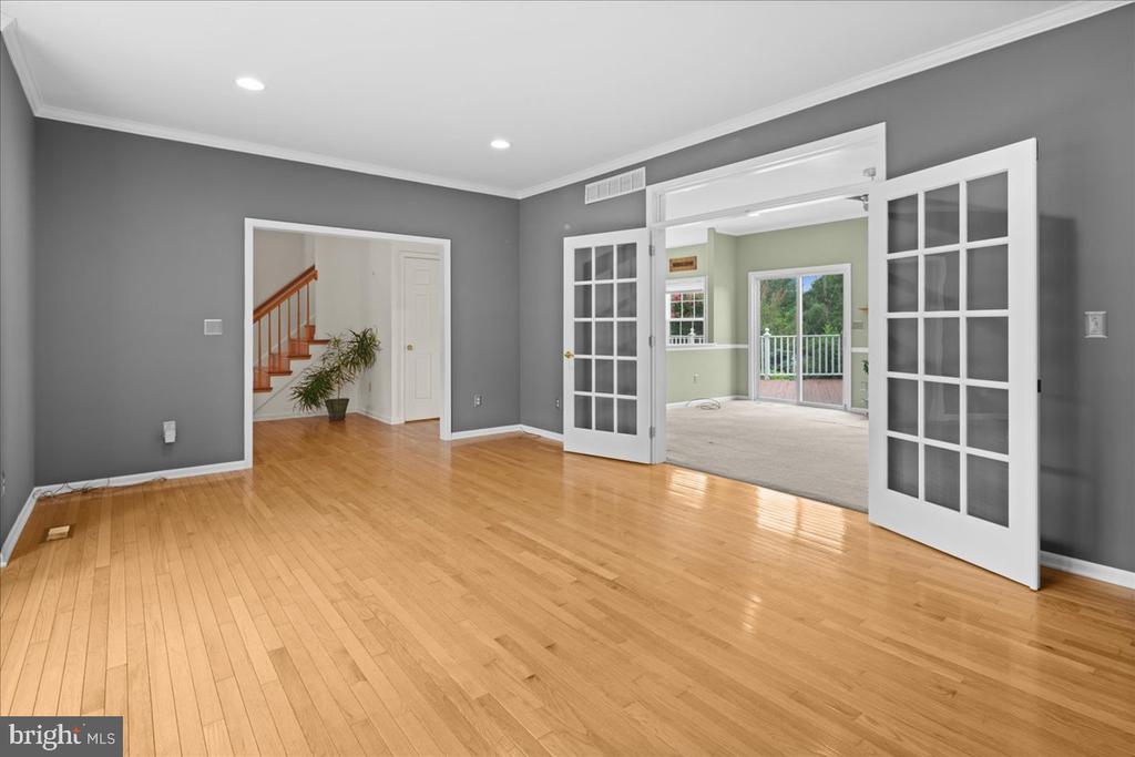 34 SHARA LANE