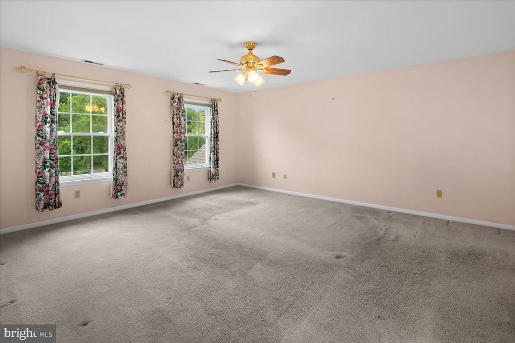 34 SHARA LANE