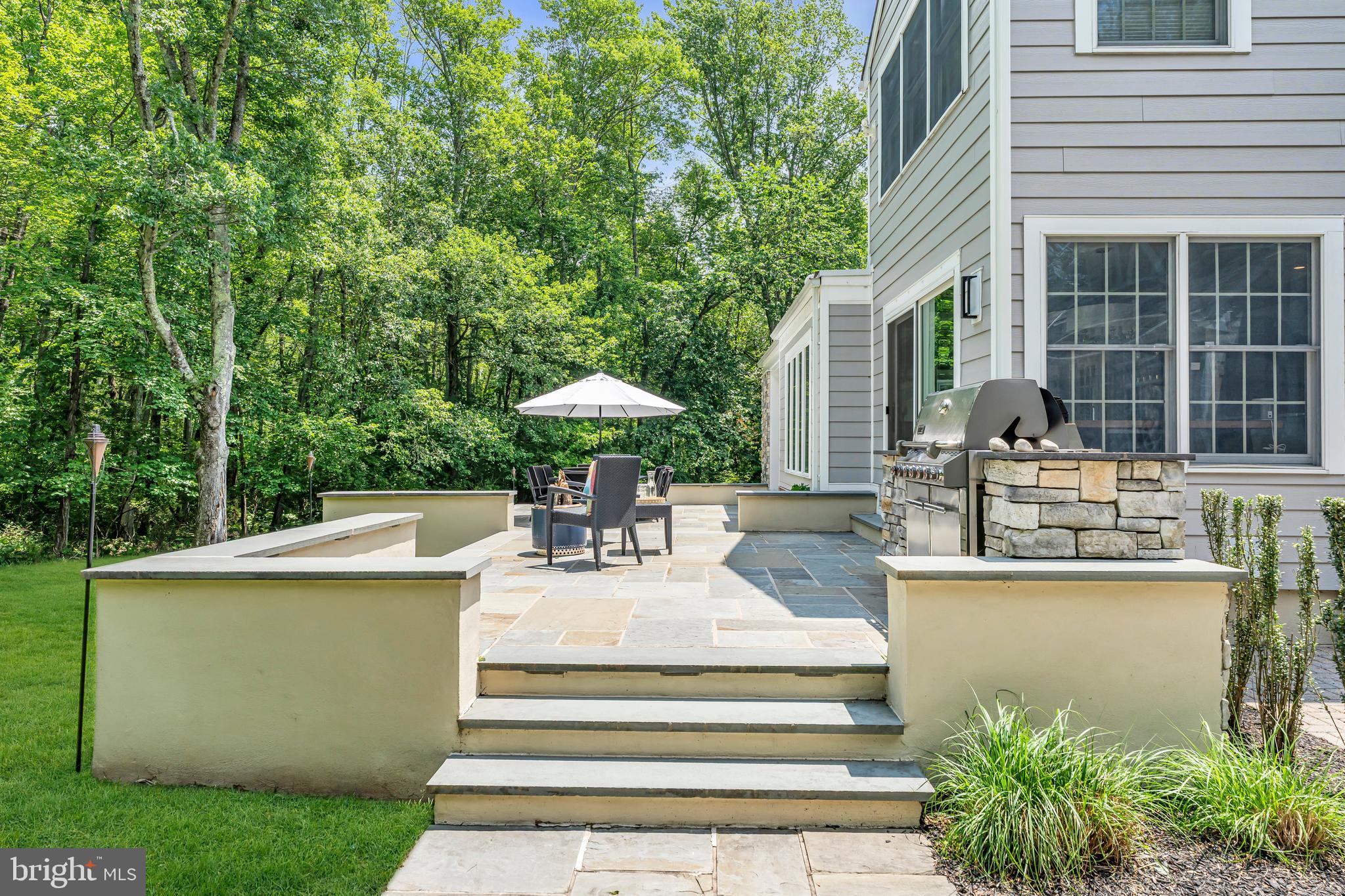 41 FAIRWAY DRIVE