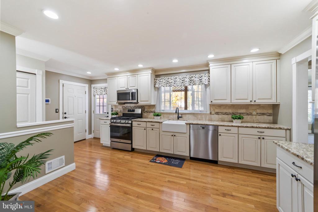 102 FIELDBORO DRIVE