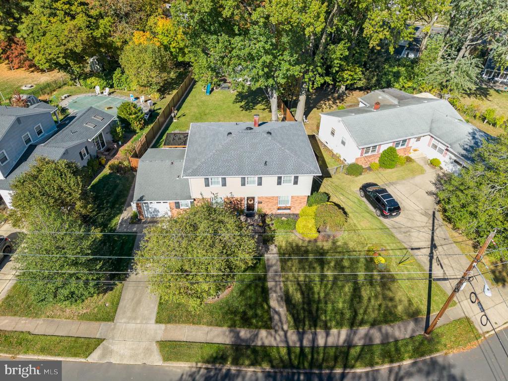102 FIELDBORO DRIVE