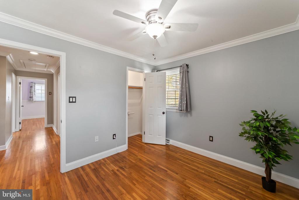 102 FIELDBORO DRIVE