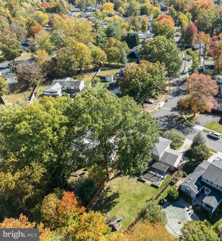 102 FIELDBORO DRIVE