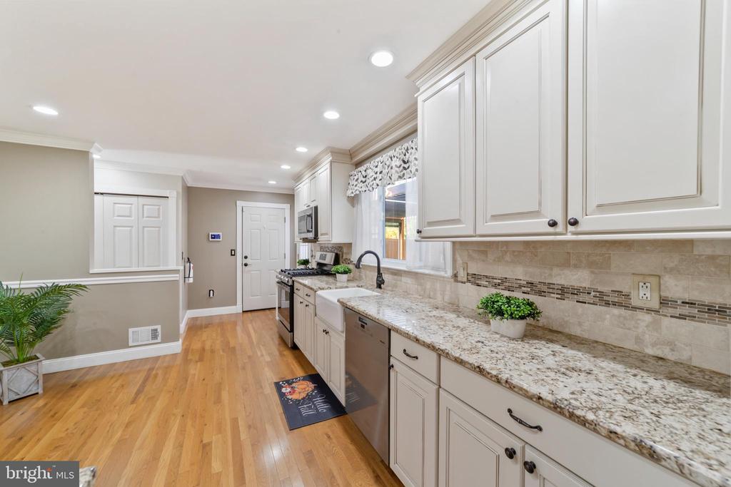 102 FIELDBORO DRIVE