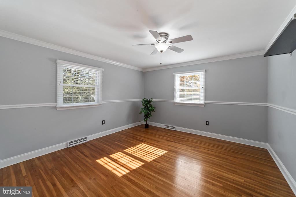102 FIELDBORO DRIVE